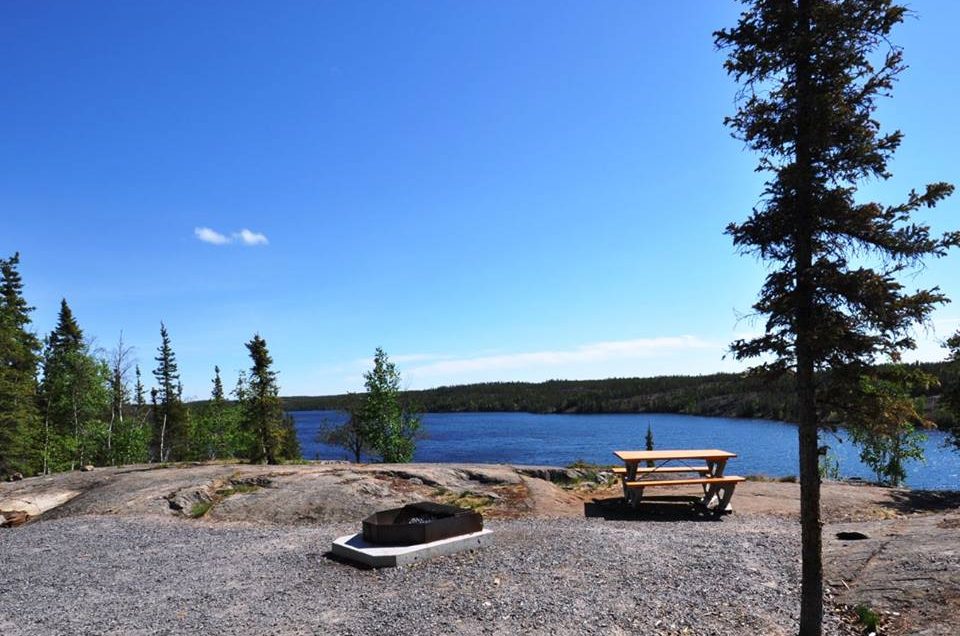 Yellowknife: Prelude Lake Territorial Park