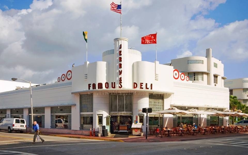 Art Deco Tours – Walking Tours