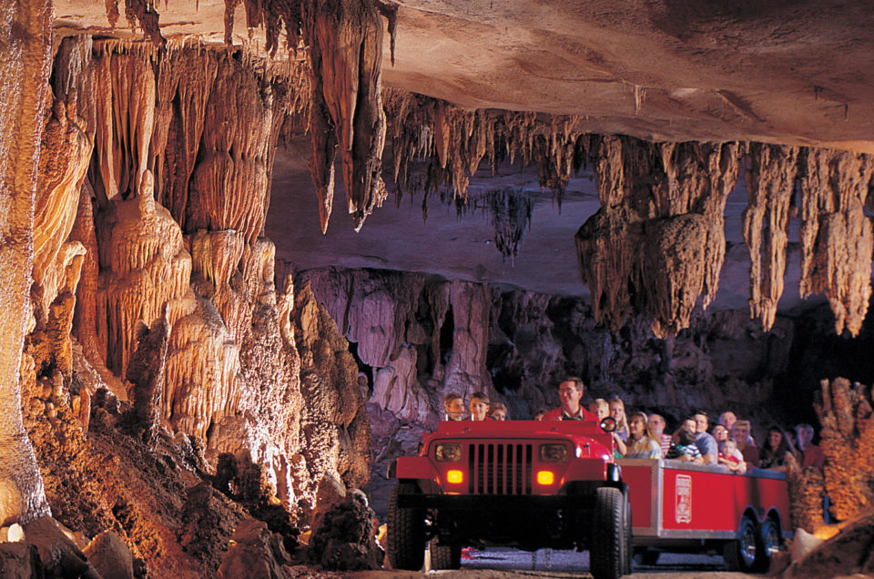 Fantastic Caverns – Ride-Through Cave Tour