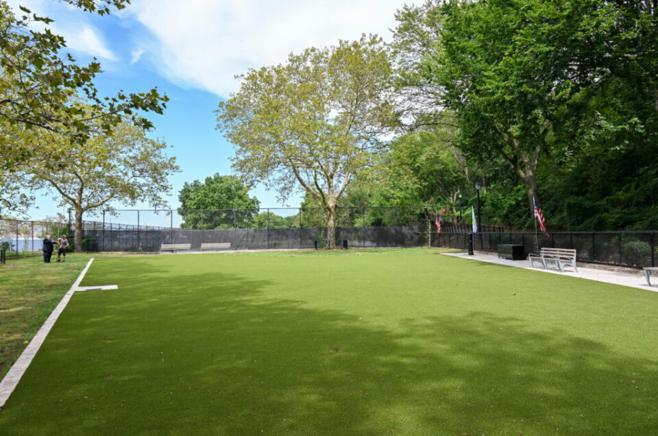 Frank Decolvenaere Dog Run – Brooklyn, NY